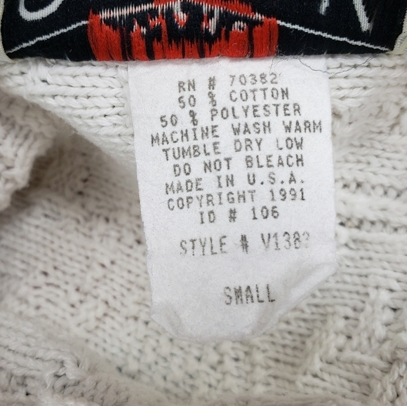 Vintage Y2K 1990s Floral Textured Cropped Sweater by S.W.A.K. Small Made in USA - Picture 10 of 10